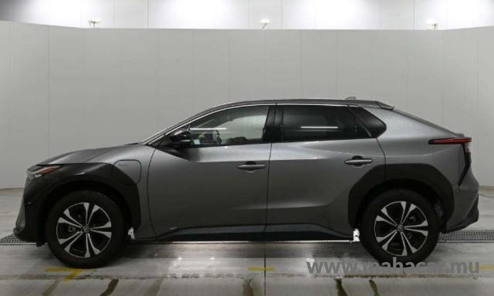 2024 Toyota BZ4X photo 6