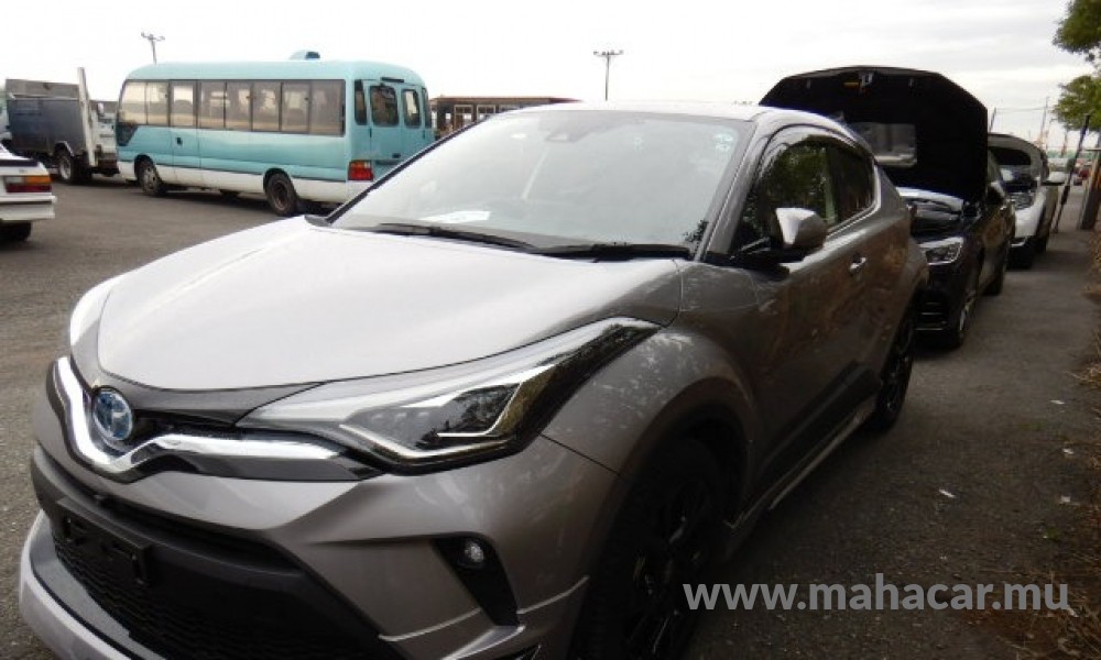 2021 Toyota CHR HYBRID, GRAY