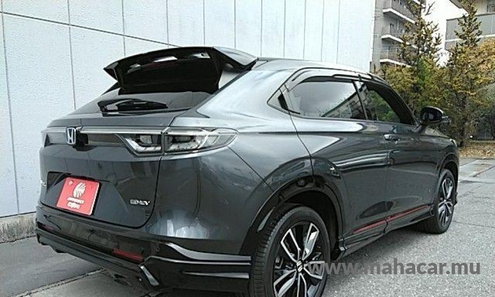 2022 Honda VEZEL HV e:PLAY photo 3