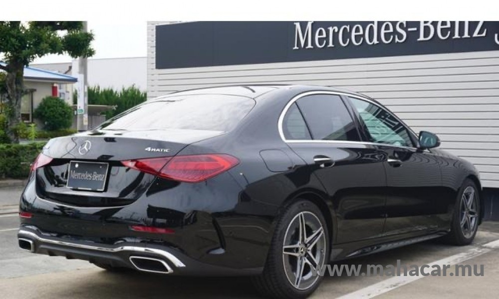 2022 Mercedes Benz C Class, C200 4 M Sports AMG line photo 6