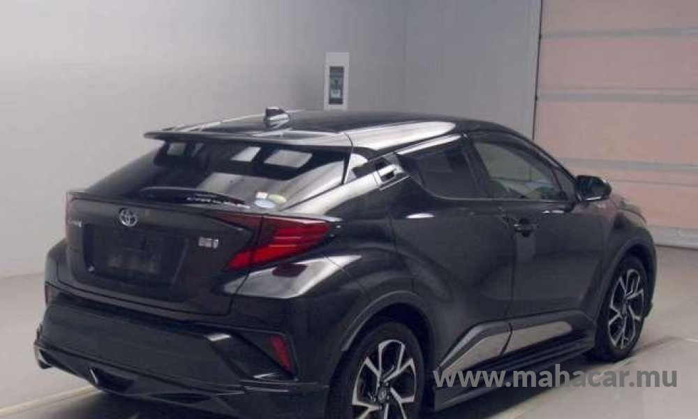 2019 Toyota CHR photo 7