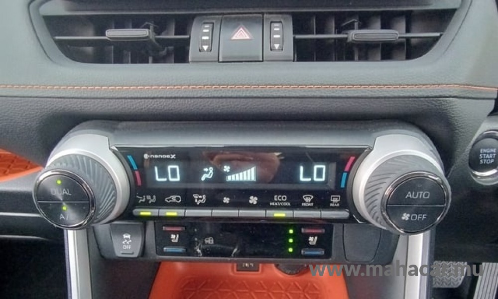 2023 Toyota Rav4 photo 9