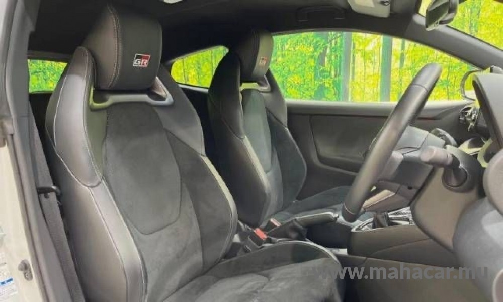 2022 Toyota Yaris GR photo 4