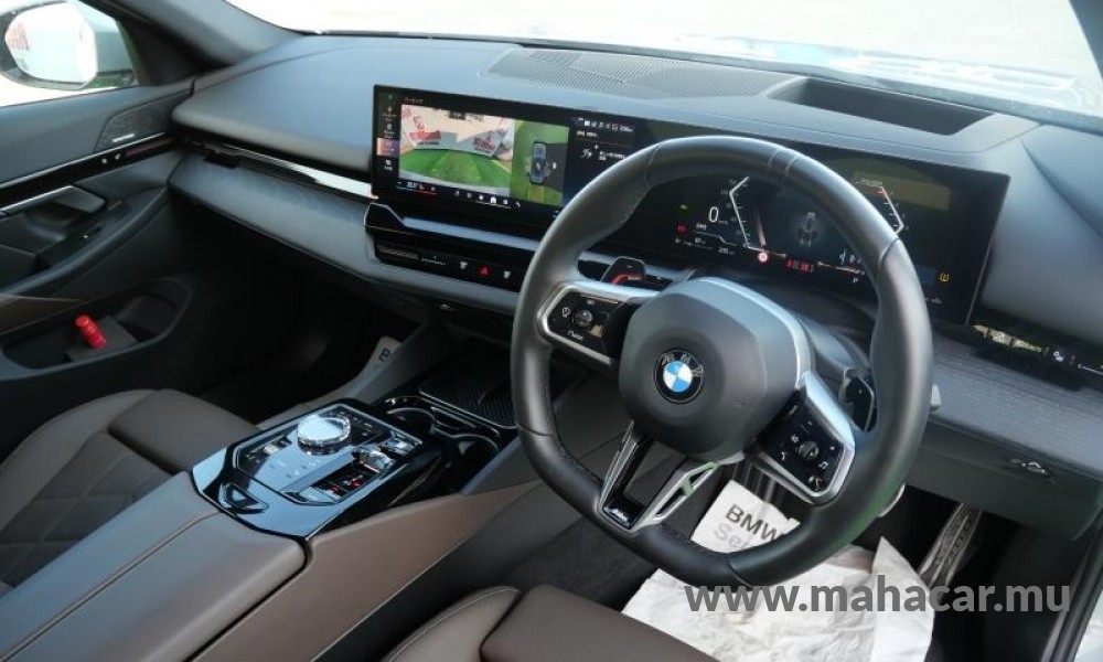 2023 BMW 523i photo 9