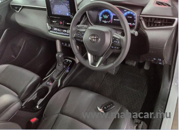 2024 Toyota COROLLA CROSS photo 5