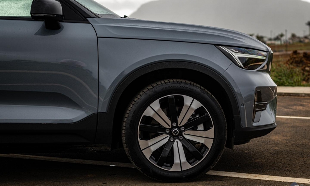 2022 VOLVO XC40 photo 5
