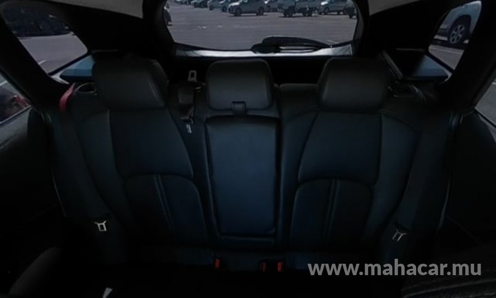 2023 Toyota Corolla Touring Hybrid photo 6