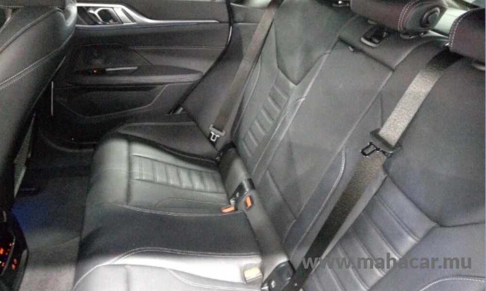 2024 BMW i4 photo 6