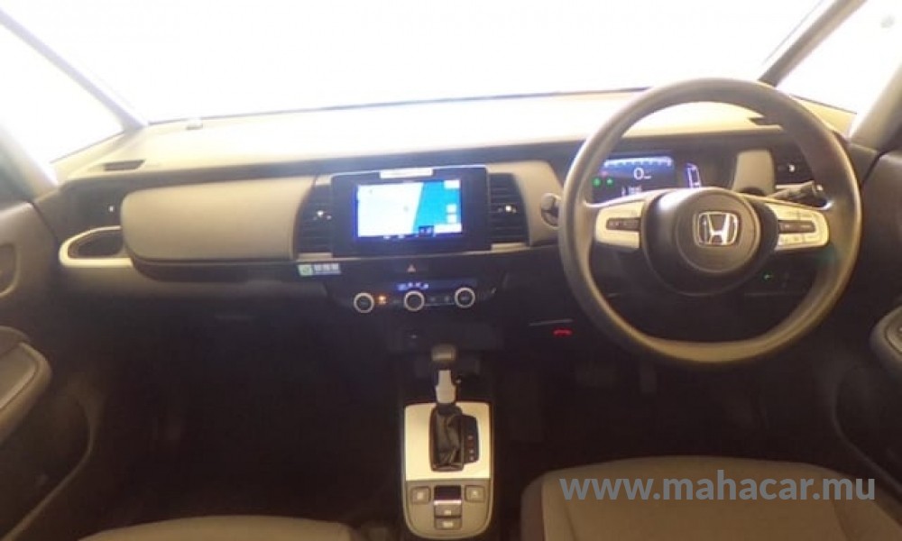 2021 Honda Fit photo 2