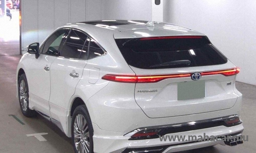 2021 Toyota Harrier photo 8