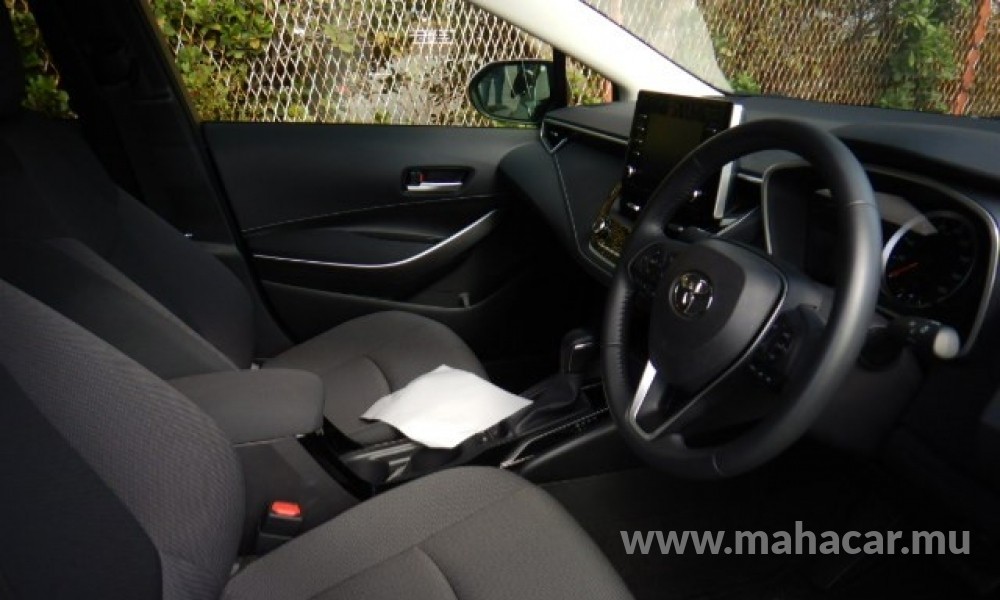 2022 Toyota Corolla photo 5