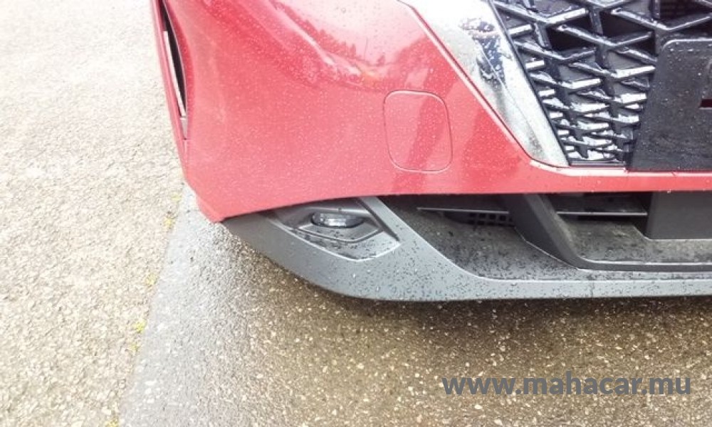 2021 Nissan NOTE E-POWER photo 8