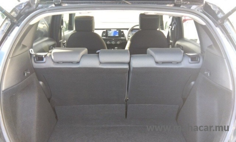 2021 Honda Fit photo 11