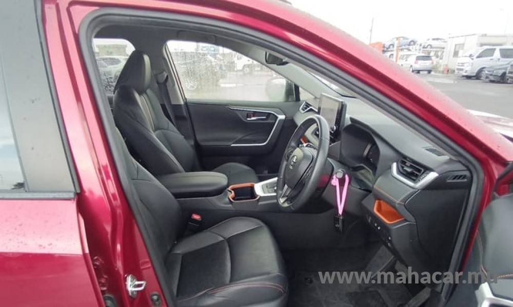 2023 Toyota Rav4 photo 13