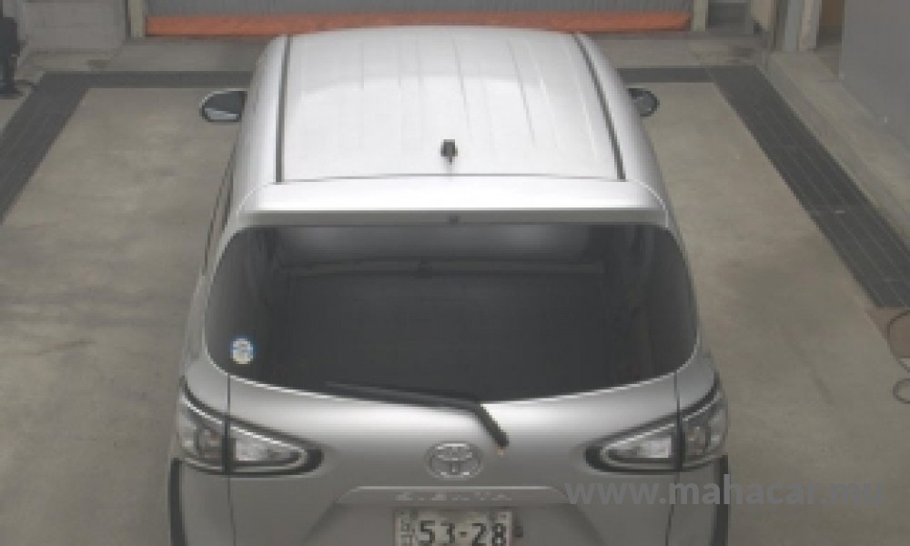 2022 Toyota Sienta photo 7