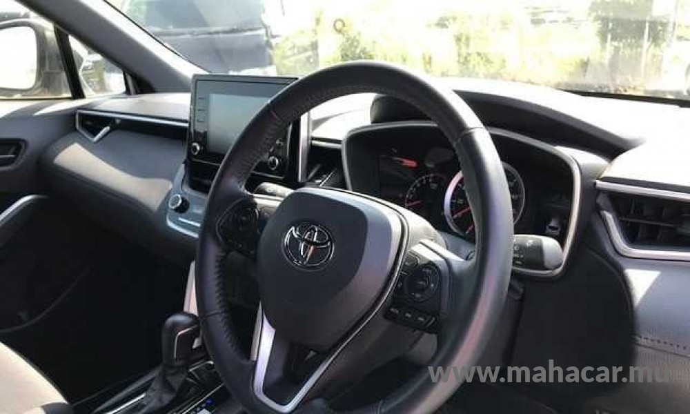 2023 Toyota COROLLA CROSS photo 16