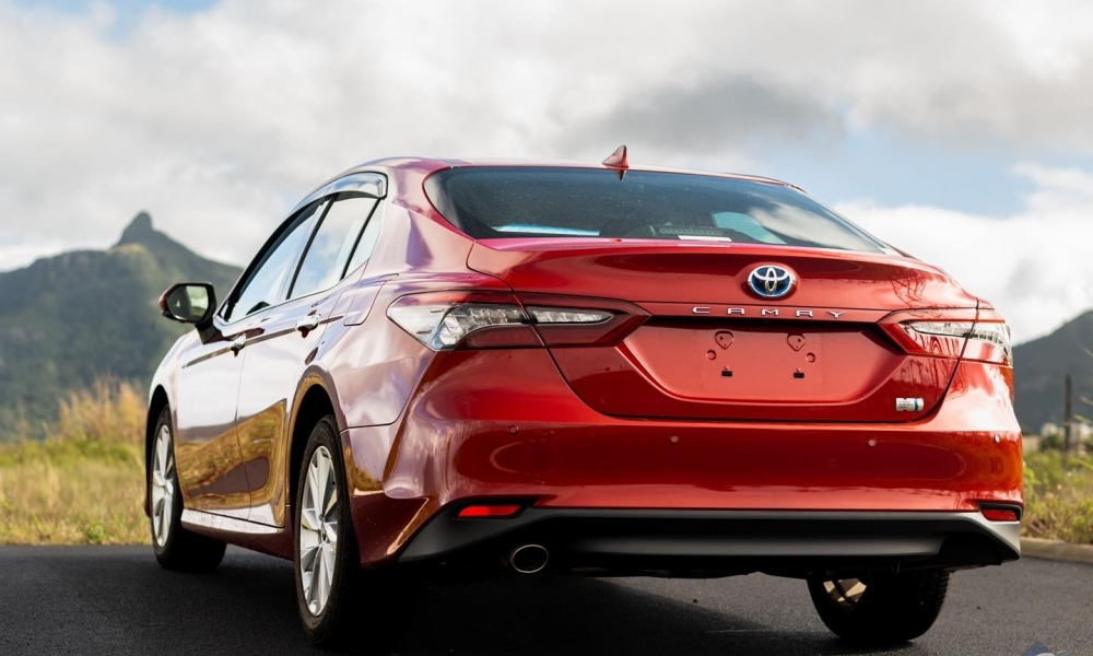 2021 Toyota Camry photo 6