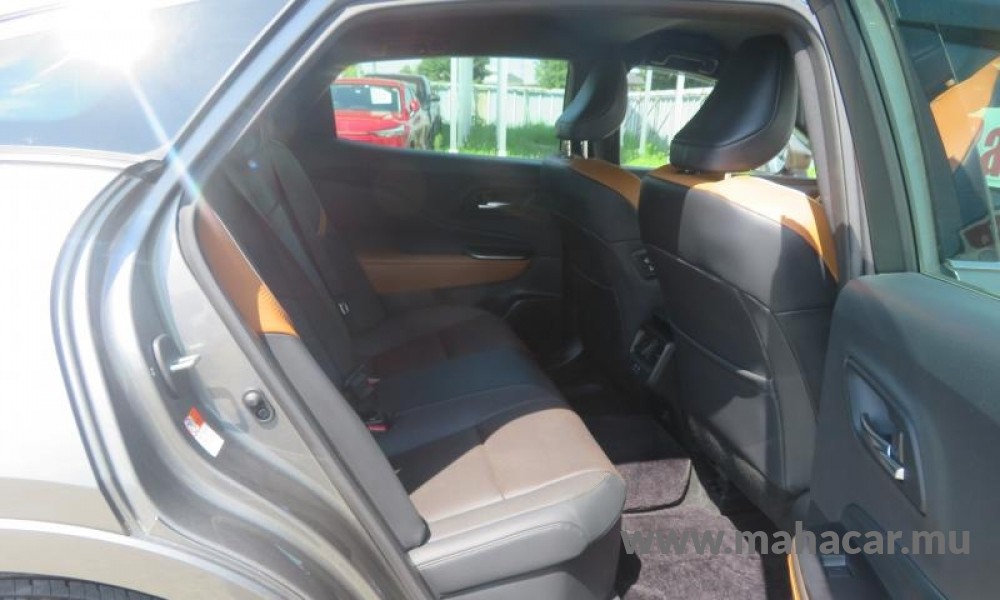 2023 Toyota Crown photo 12