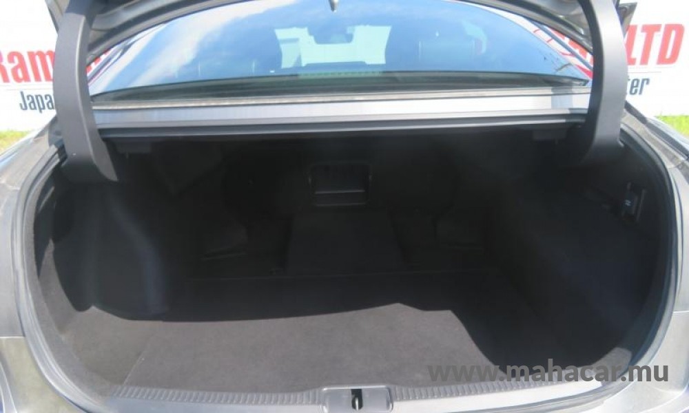2023 Toyota Crown photo 13