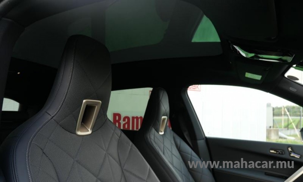 2022 BMW iX photo 12