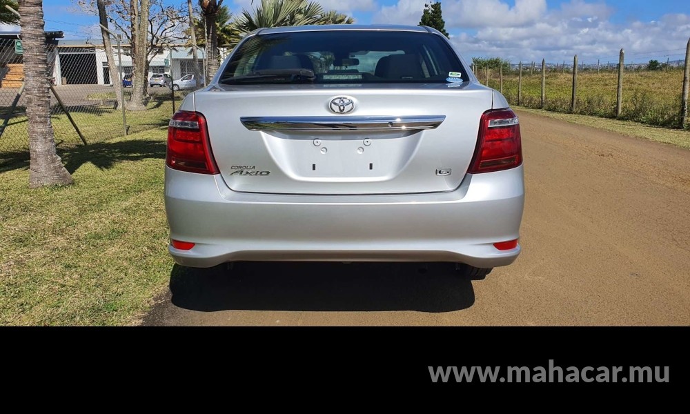 2018 Toyota Corolla Axio photo 8
