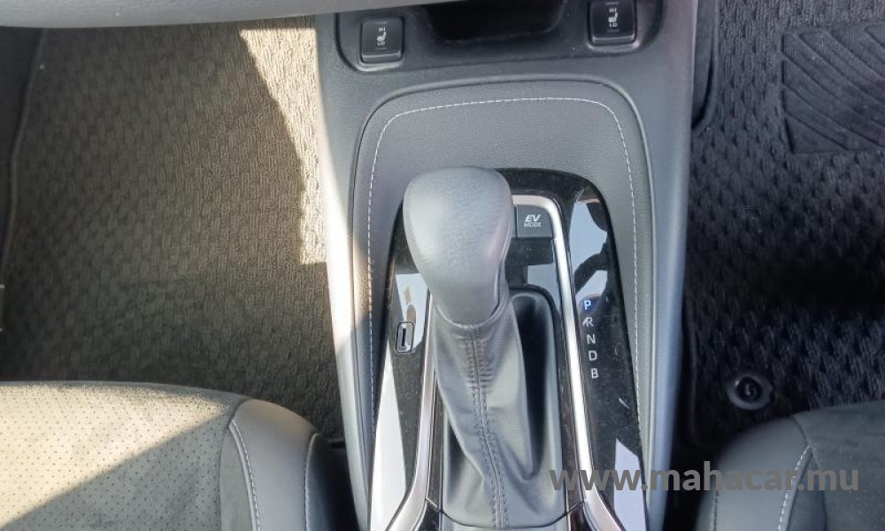 2023 Toyota COROLLA SPORT photo 7