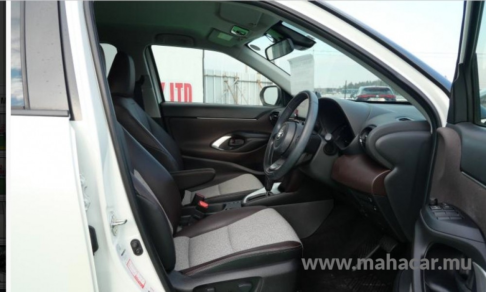 2022 Toyota Yaris Cross photo 3