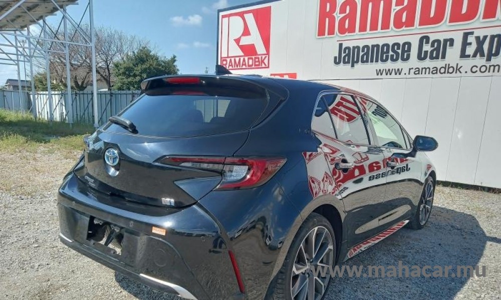 2023 Toyota COROLLA SPORT photo 4