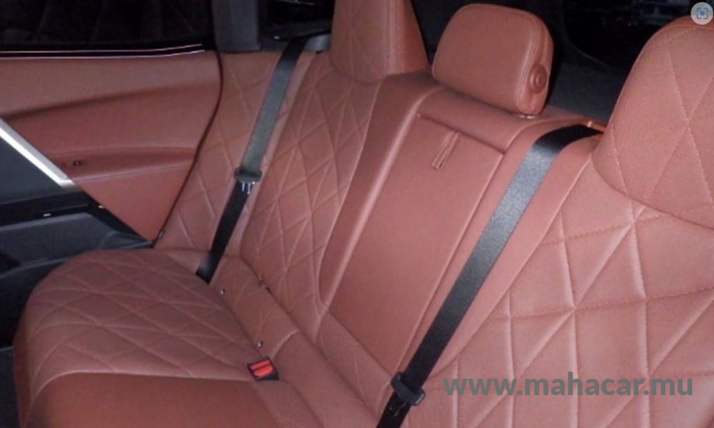 2022 BMW iX photo 2