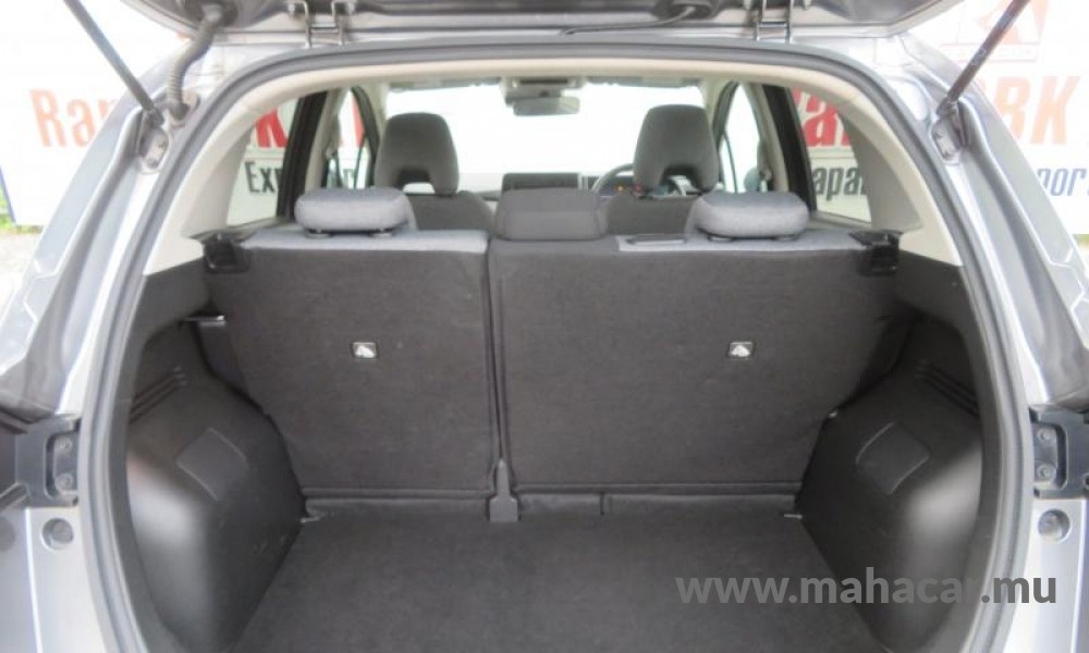 2022 Nissan NOTE E-POWER photo 10