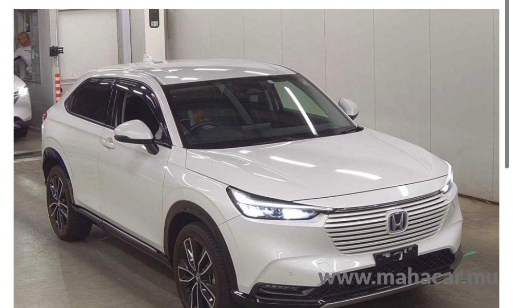2023 Honda VEZEL Z HYBRID, White