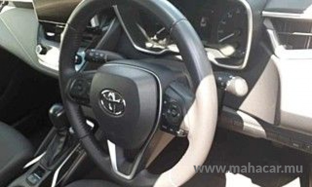 2023 Toyota Corolla Touring photo 6