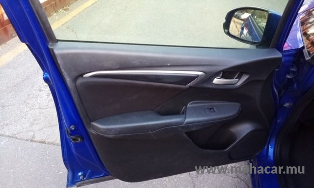 2019 Honda Fit photo 9