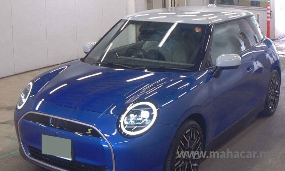 2024 BMW Mini Cooper, Blue
