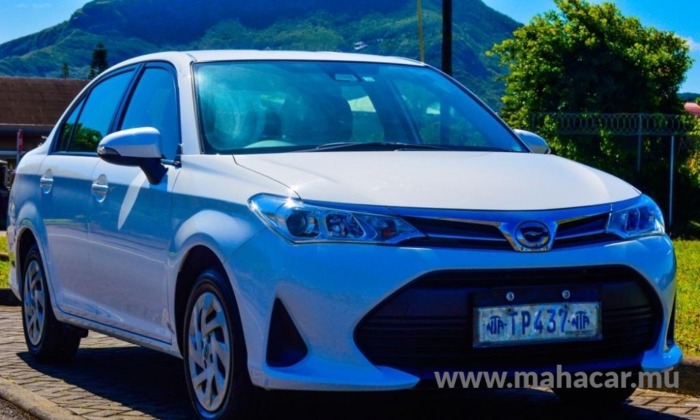 2018 Toyota Corolla Axio, White
