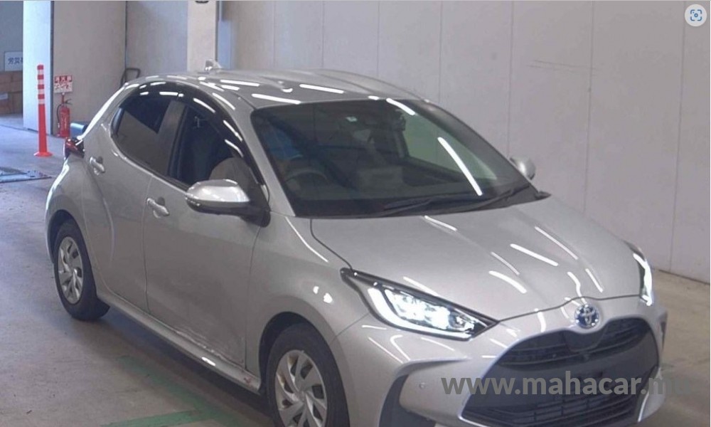 2021 Toyota Yaris, Silver