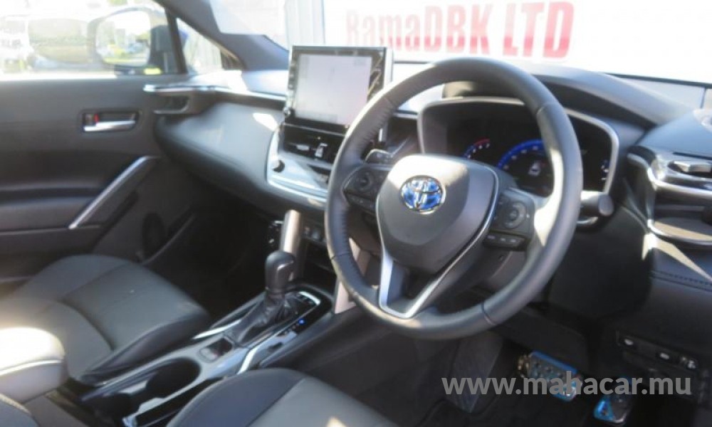 2023 Toyota COROLLA CROSS photo 10