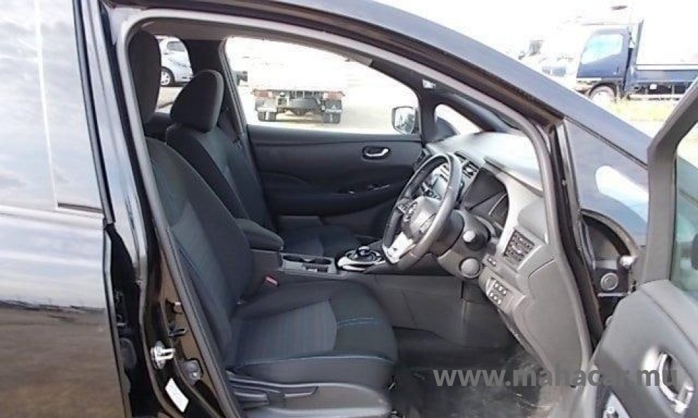 2019 Nissan Leaf X-V photo 7