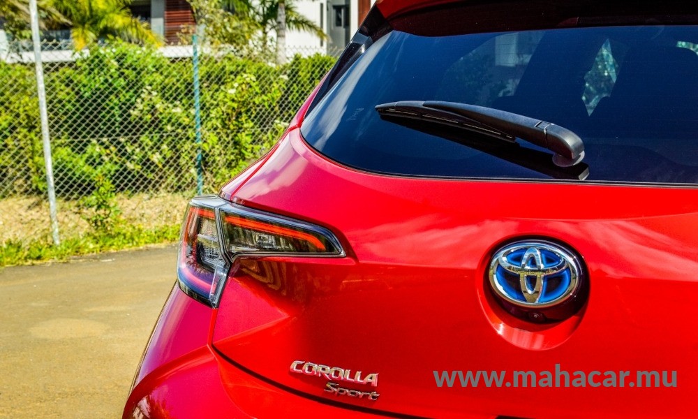 2020 Toyota Corolla photo 9