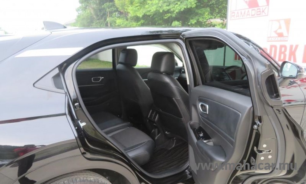 2021 Honda VEZEL HV photo 10