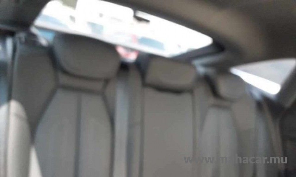 2024 AUDI Q4 photo 9