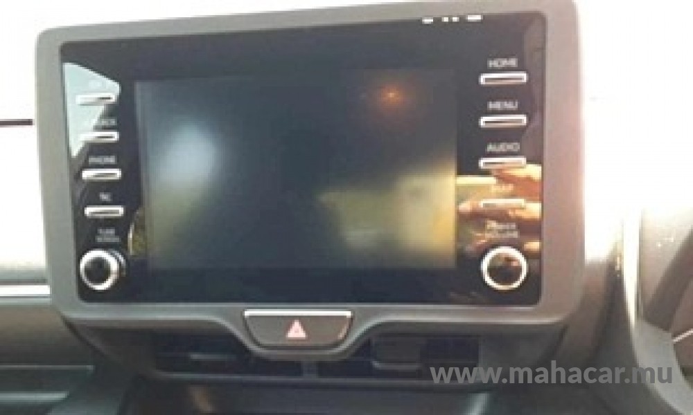 2021 Toyota Yaris Hybrid photo 9