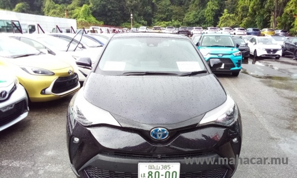 2022 Toyota CHR HYBRID, Black