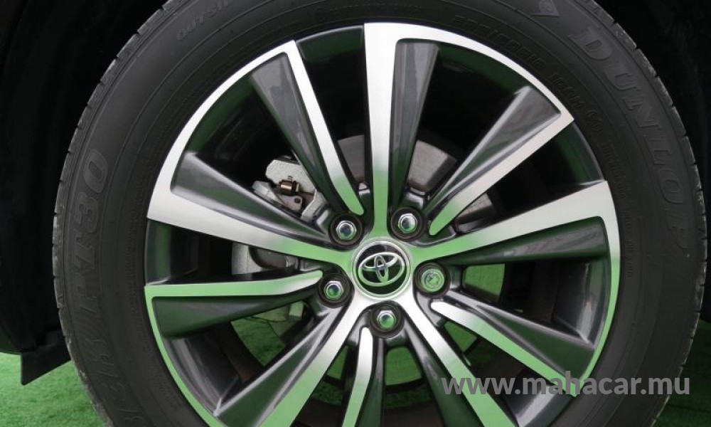 2022 Toyota Harrier photo 10
