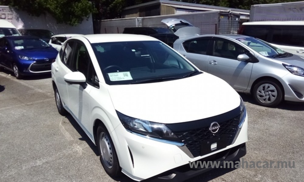 2023 Nissan NOTE E-POWER photo 11