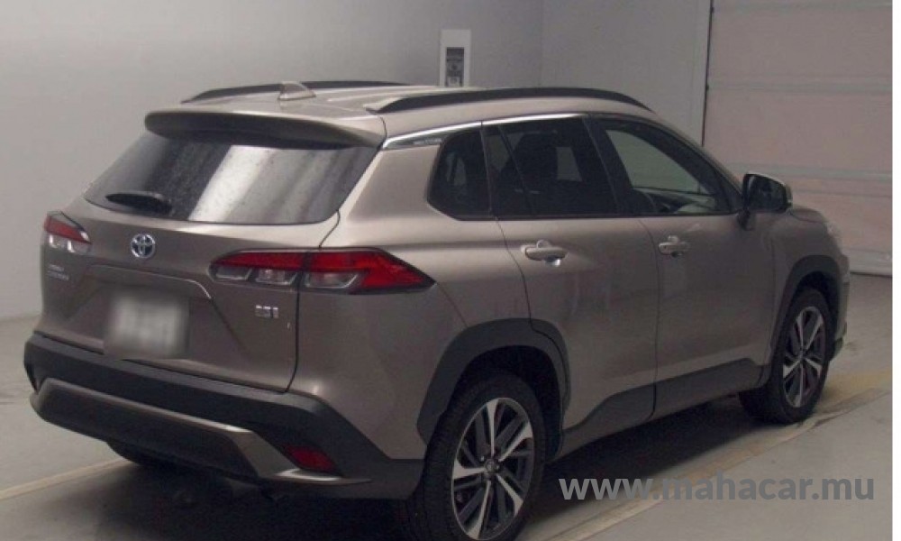 2023 Toyota COROLLA CROSS photo 2