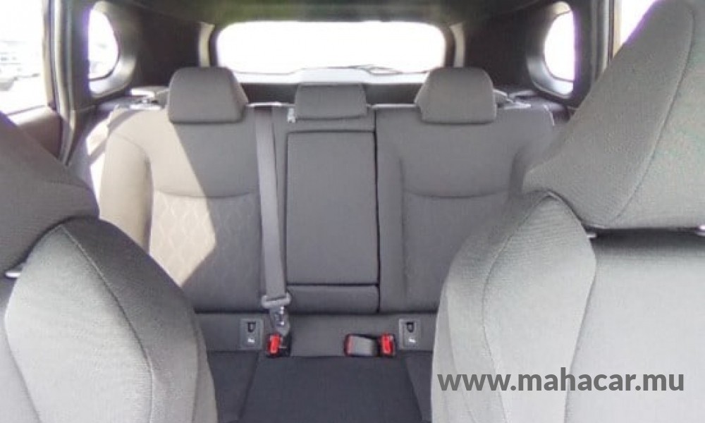 2023 Toyota COROLLA CROSS photo 6