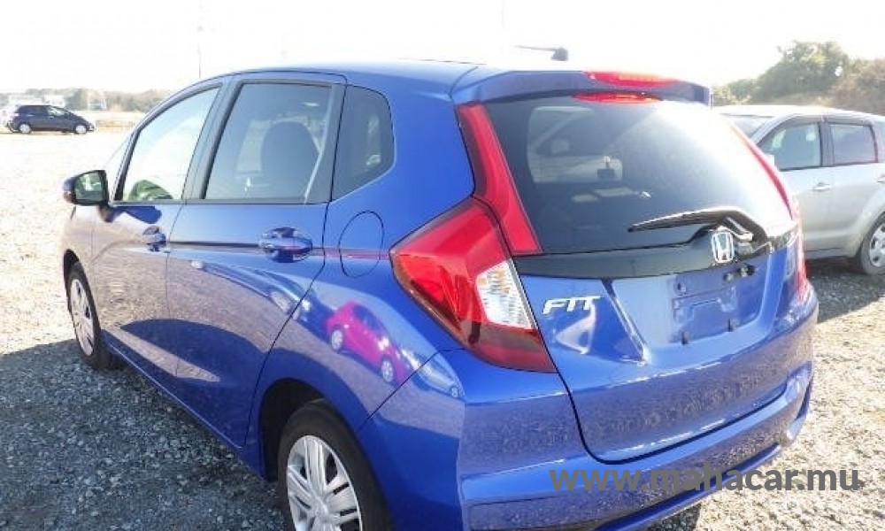 2019 Honda Fit photo 2