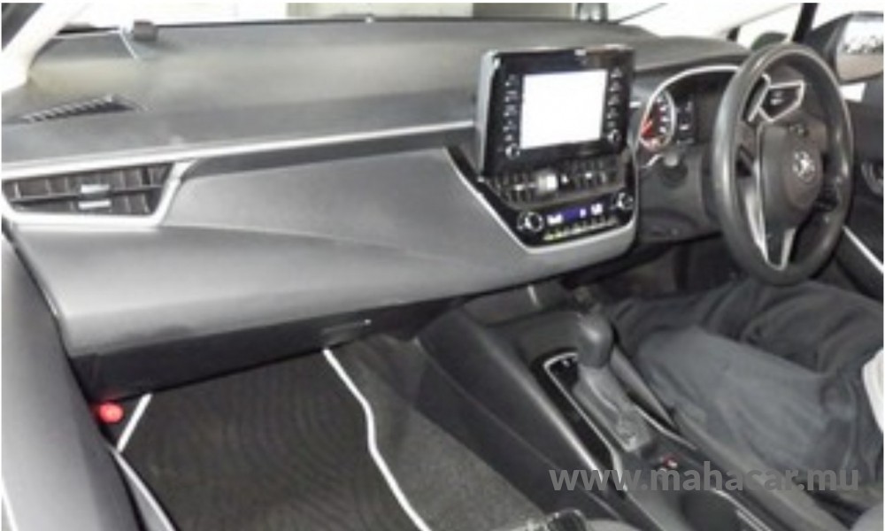 2020 Toyota Corolla photo 4