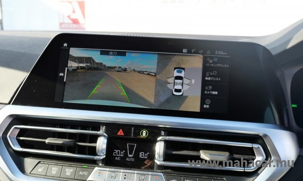 2022 BMW 330e photo 6
